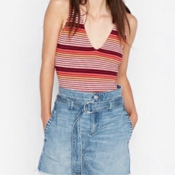 Express top - Picture 2 of 6